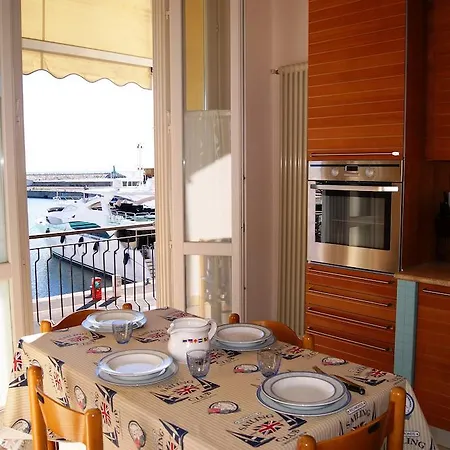 Aria Di Mare Imperia
